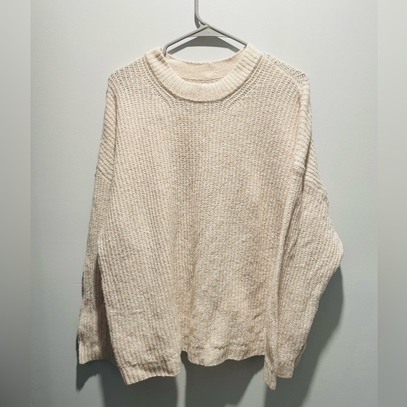 American Eagle Outfitters Sweaters - AMERICAN Eagle Cream Sweater - Size M